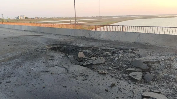 🖼 ВСУ нанесли удар ракетами Storm Shadow по Чонгарскому мосту между Крымом и Херсонско…