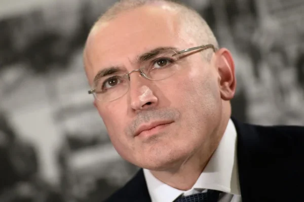 🖼 💸 Ходорковский: «Путин покупал политические свободы за счёт перевода нищих лю…