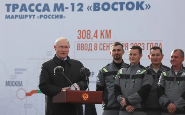 🎬 Владимир Путин открыл участок трассы М-12 М-12 «Восток» от Москвы до Арзамаса. Трас…