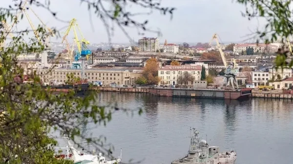 Воздушная тревога объявлена в районе Севастополя, сообщил губернатор Развожаев. …