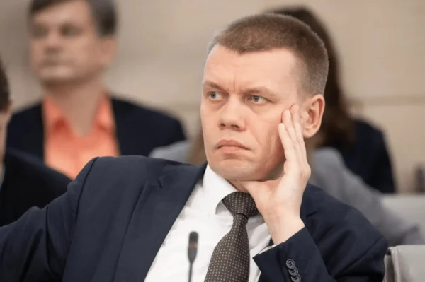 ↩️🖼 🤷‍♂️ Депутат Мосгордумы Евгений Ступин просит ФСБ проверить Собянина на ра…