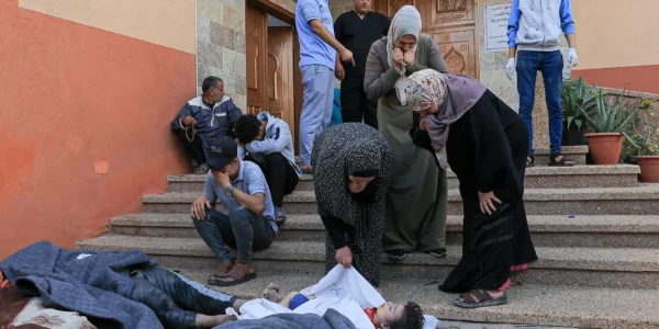 🎬 ❗️ХАМАС: Израиль нанес удар по больнице аль-Ахли Араб в секторе Газа, погибли не…
