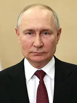 🎬 Песков о слухах про решение Путина избираться на новый срок: «У Путина конкурен…