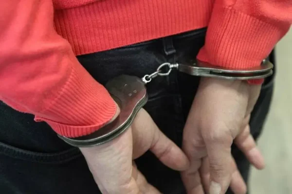 В Брянске задержан подполковник полиции в отставке, которого подозревают в десят…