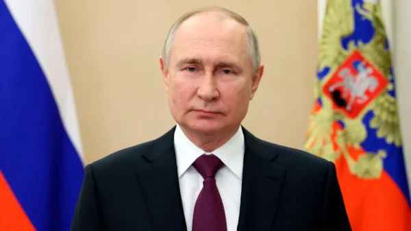 🎬 Путин: Нужно снимать с учителей лишнюю нагрузку и привлекать к работе творческ…