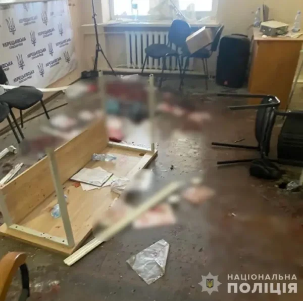 🎬 ❗️В Закарпатье депутат от «Слуга народа» Сергей Батрин взорвал три гранаты во …