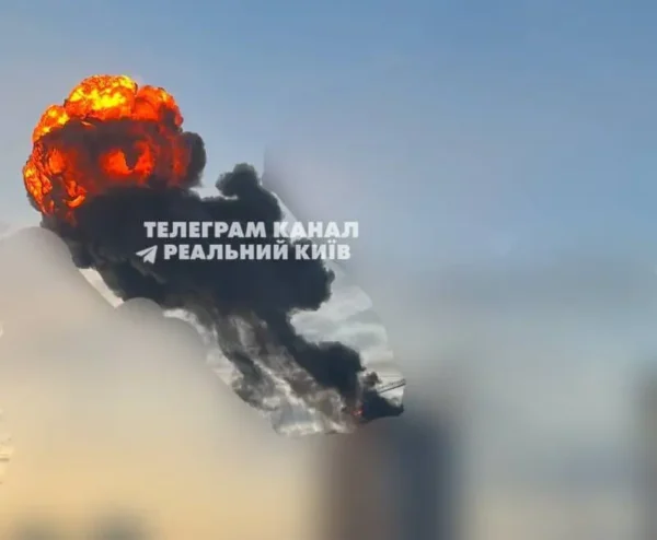 🖼 Взрывы на Украине. Что известно к настоящему моменту: — Взрывы в Одессе. Местные…