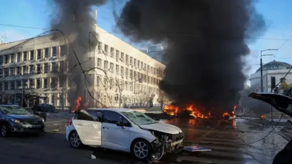 🎬 Взрывы на Украине. Что известно на данный момент: — Взрывы в Киеве (на видео): в Г…