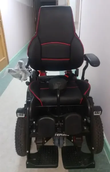 🎬 Инвалид с ДЦП из Уфы смастерил коляску-вездеход с управлением на джойстике, что…